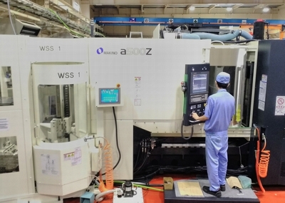 マシニングセンター